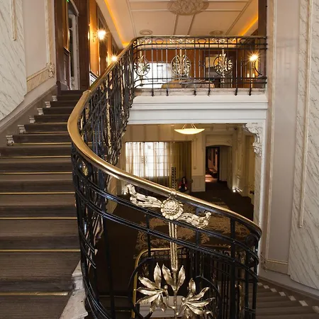Savoy Hotel-3